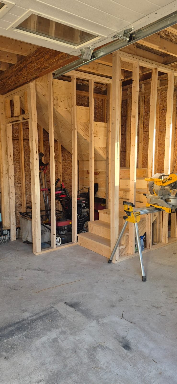 house for sale in timmins garage (7)